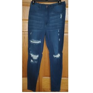 FASHION NOVA JEANS
